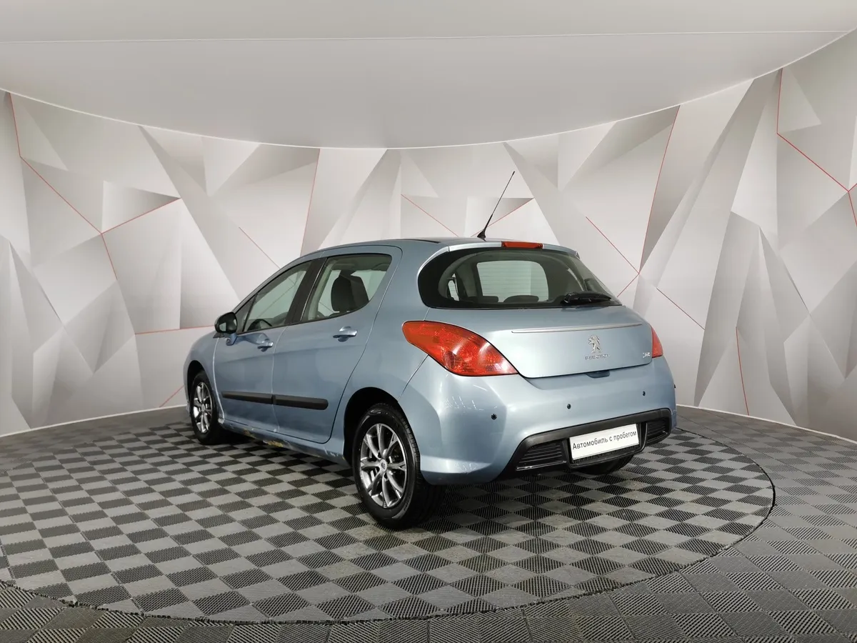 Peugeot 308 1.6 AT (120 л.с.) Серый в АВИЛОН. Слайд №4
