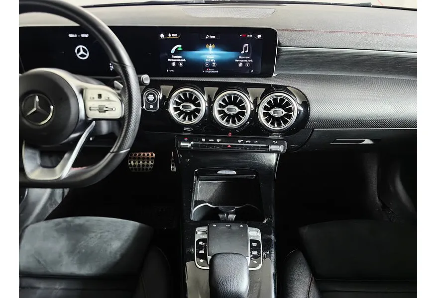 Mercedes-Benz CLA 200 7G-DCT (150 л.с.) Sport Черный в АВИЛОН. Слайд №15