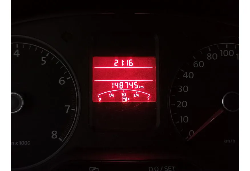 Volkswagen Polo 1.6 MPI AT (110 л.с.) Highline Синий в АВИЛОН. Слайд №18