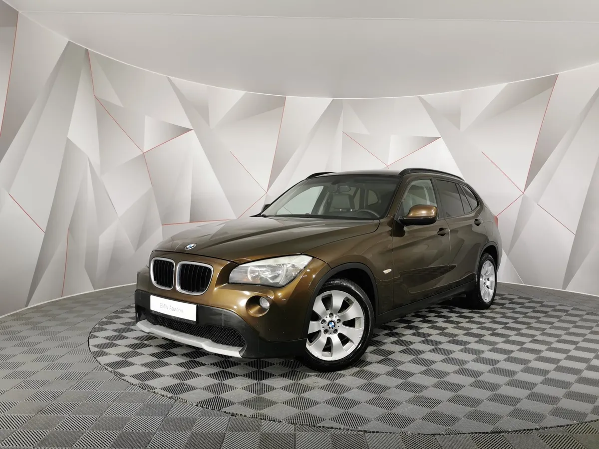 АВИЛОН - BMW X1 sDrive18i AT (150 л.с.) Коричневый - slide 10110225