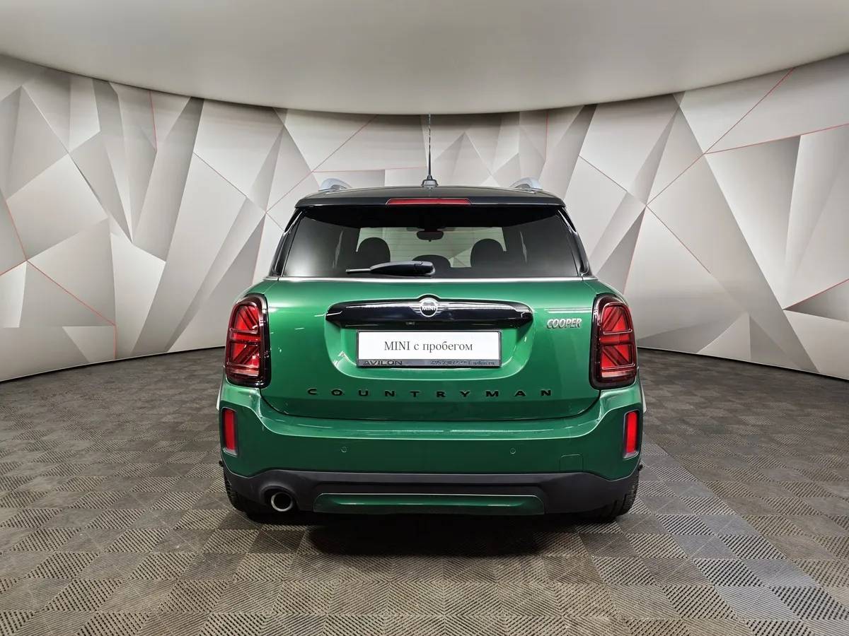 Mini Countryman Cooper 1.5 AT (136 л.с.) Essential Зеленый в АВИЛОН. Слайд №4