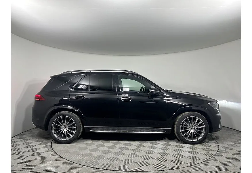 Mercedes-Benz GLE 450d 4MATIC 9G-TRONIC (367 л.с.) Черный в АВИЛОН. Слайд №4