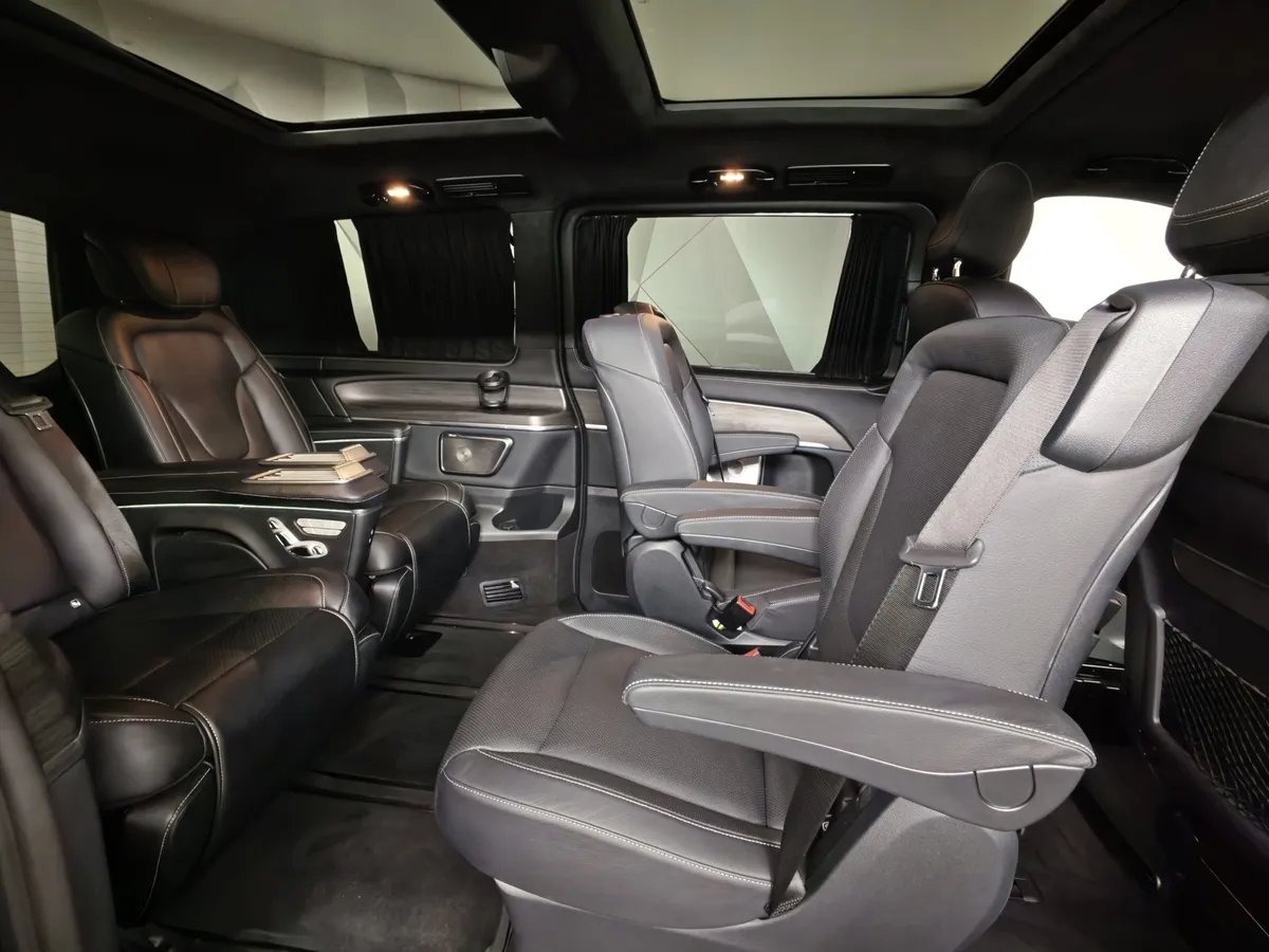 Mercedes-Benz V-Класс V 300 L2 4Matic 9G-Tronic (239 л.с.) Черный в АВИЛОН. Слайд №16