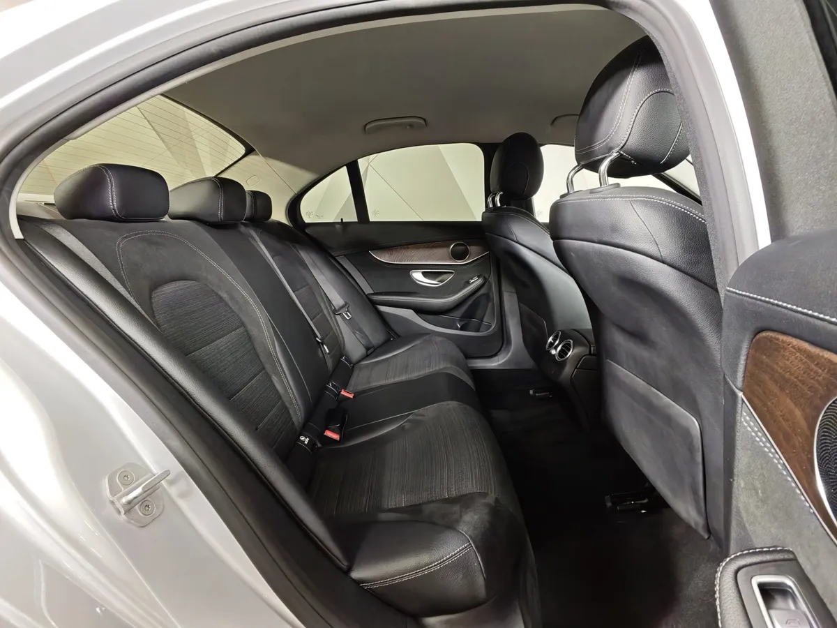 Mercedes-Benz C-Класс C 180 9G-Tronic (150 л.с.) Особая серия Серебристый в АВИЛОН. Слайд №15