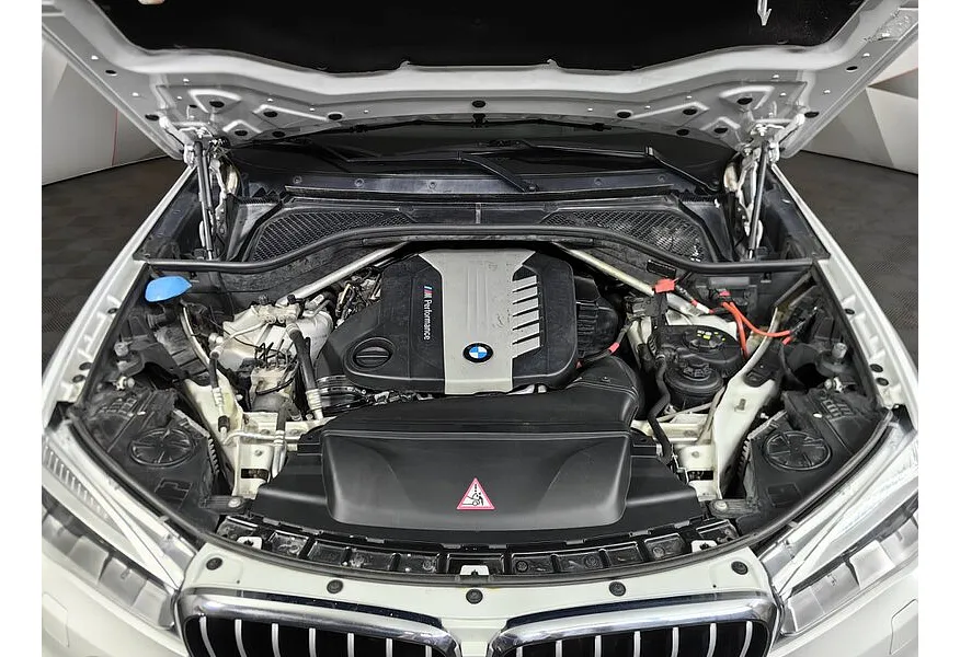 BMW X6 M50d Servotronic (381 л.с.) M Sport Белый в АВИЛОН. Слайд №10