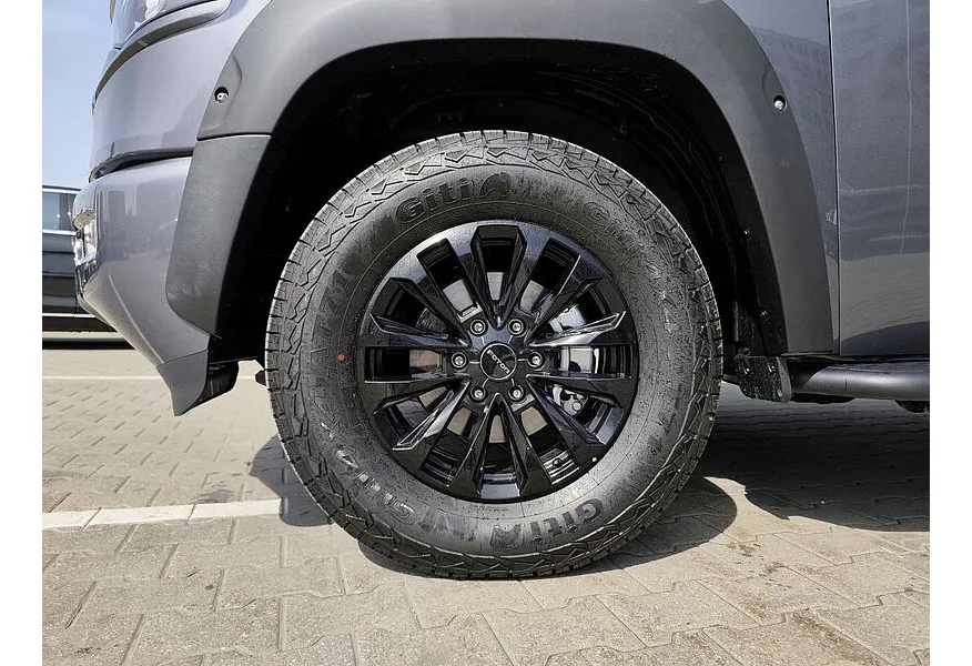 Foton Tunland V9 2.0T AT 4WD (159 л.с.) Prestige Серый в АВИЛОН. Слайд №17