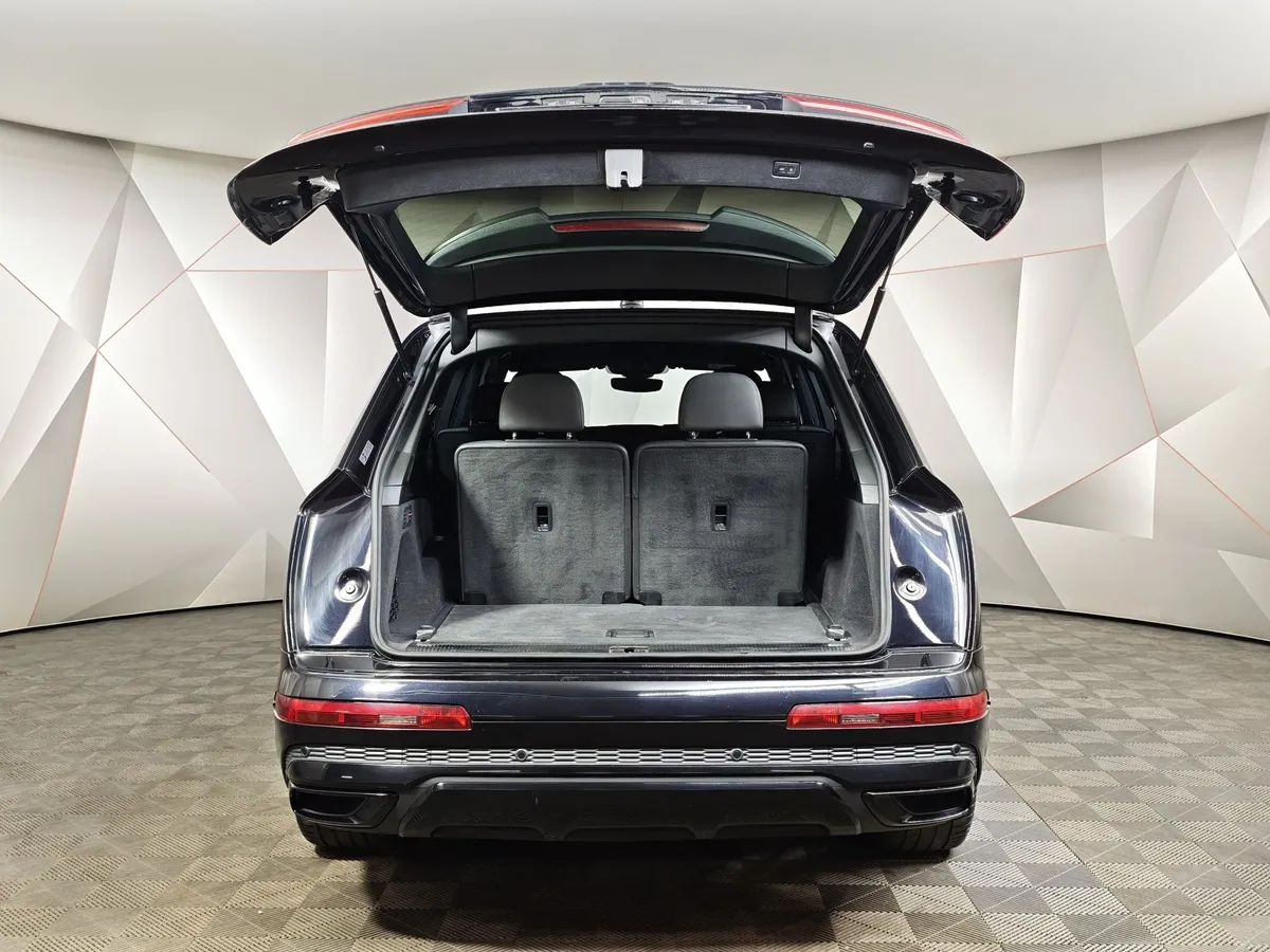 Audi Q7 3.0 TDI Tiptronic quattro (286 л.с.) Черный в АВИЛОН. Слайд №12