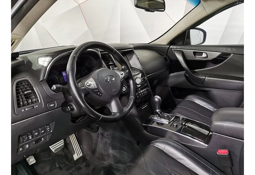 Infiniti QX70 3.0 D AT AWD (238 л.с.) Elegance Черный в АВИЛОН. Слайд №18