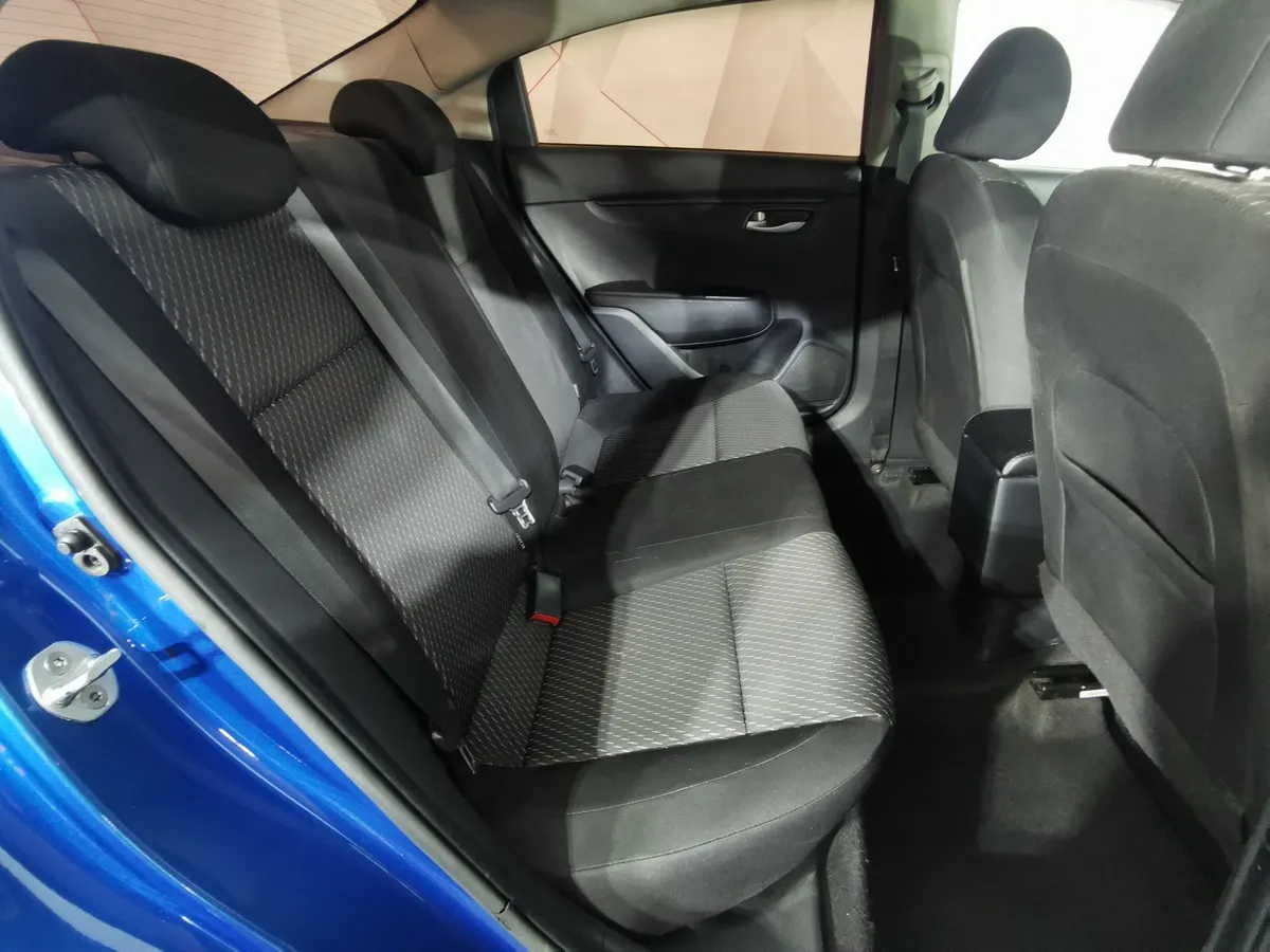 Kia Rio 1.6 AT (123 л.с.) Синий в АВИЛОН. Слайд №14
