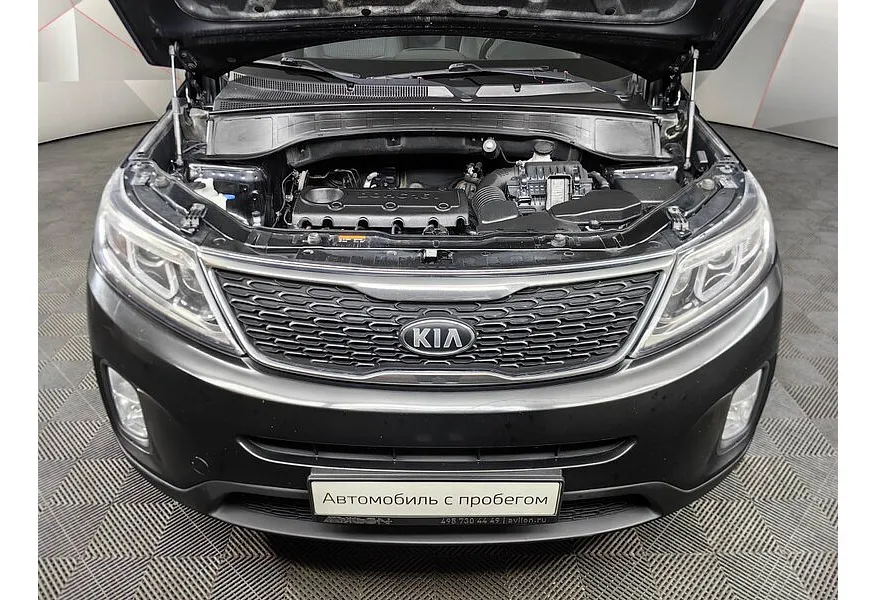 Kia Sorento 2.4 AT 4WD (175 л.с.) Luxe Черный в АВИЛОН. Слайд №15