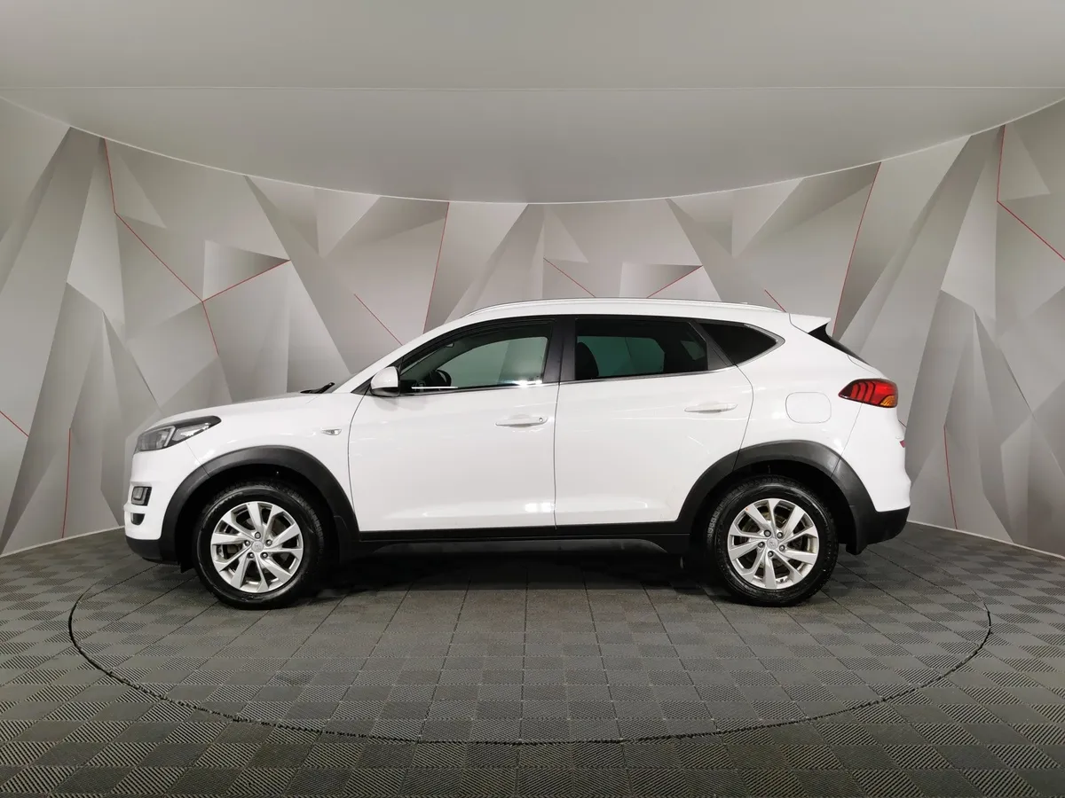 Hyundai Tucson 2.0 (150 л.с.) MPI-6AT-2WD Family Белый в АВИЛОН. Слайд №5