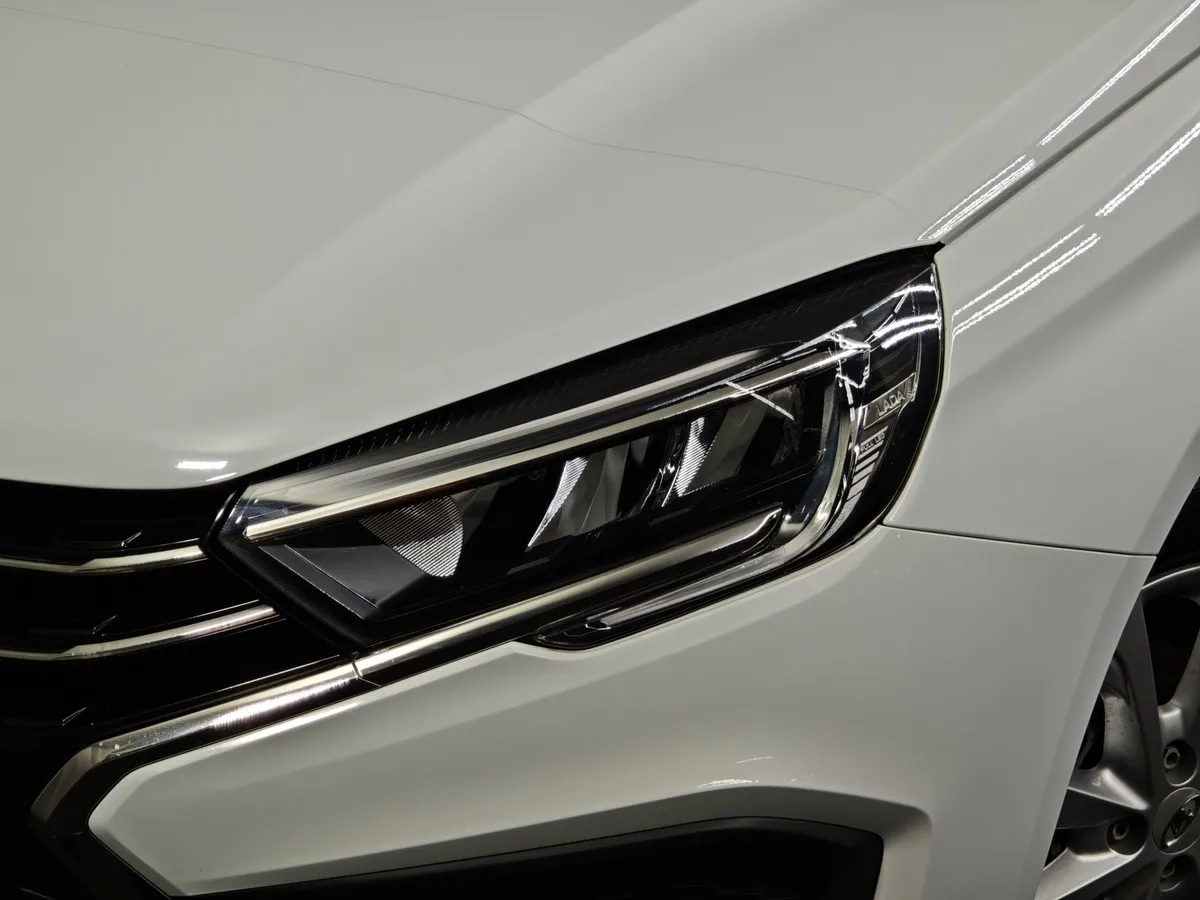 ВАЗ (Lada) Vesta 1.6 MT (106 л.с.) Белый в АВИЛОН. Слайд №10