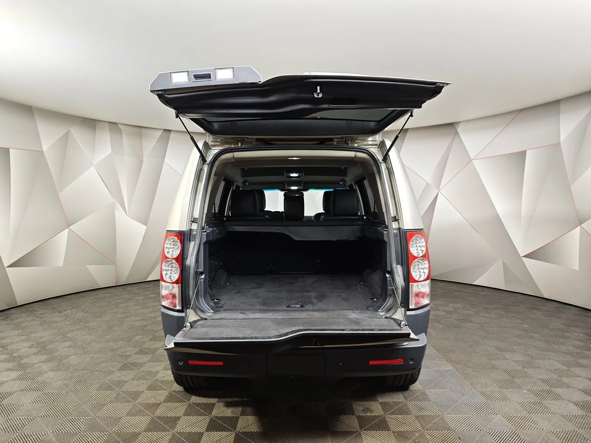 Land Rover Discovery 2.7 TD AT (188 л.с.) Серый в АВИЛОН. Слайд №12
