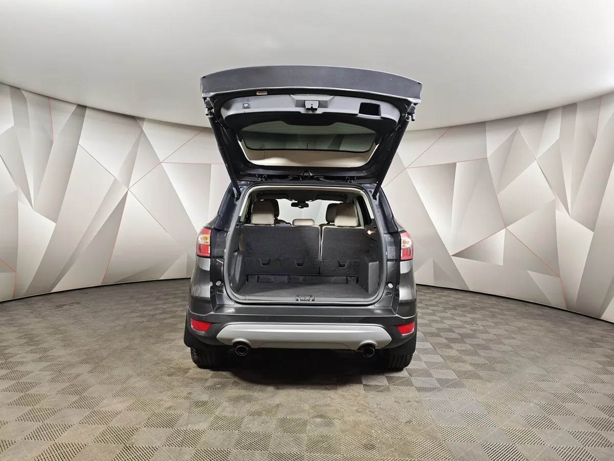 Ford Escape 1.5 EcoBoost AT (182 л.с.) Серый в АВИЛОН. Слайд №12