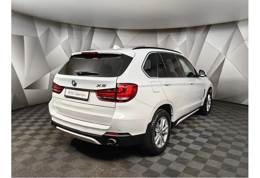 BMW X5 xDrive35i Steptronic (306 л.с.) Белый в АВИЛОН. Слайд №2