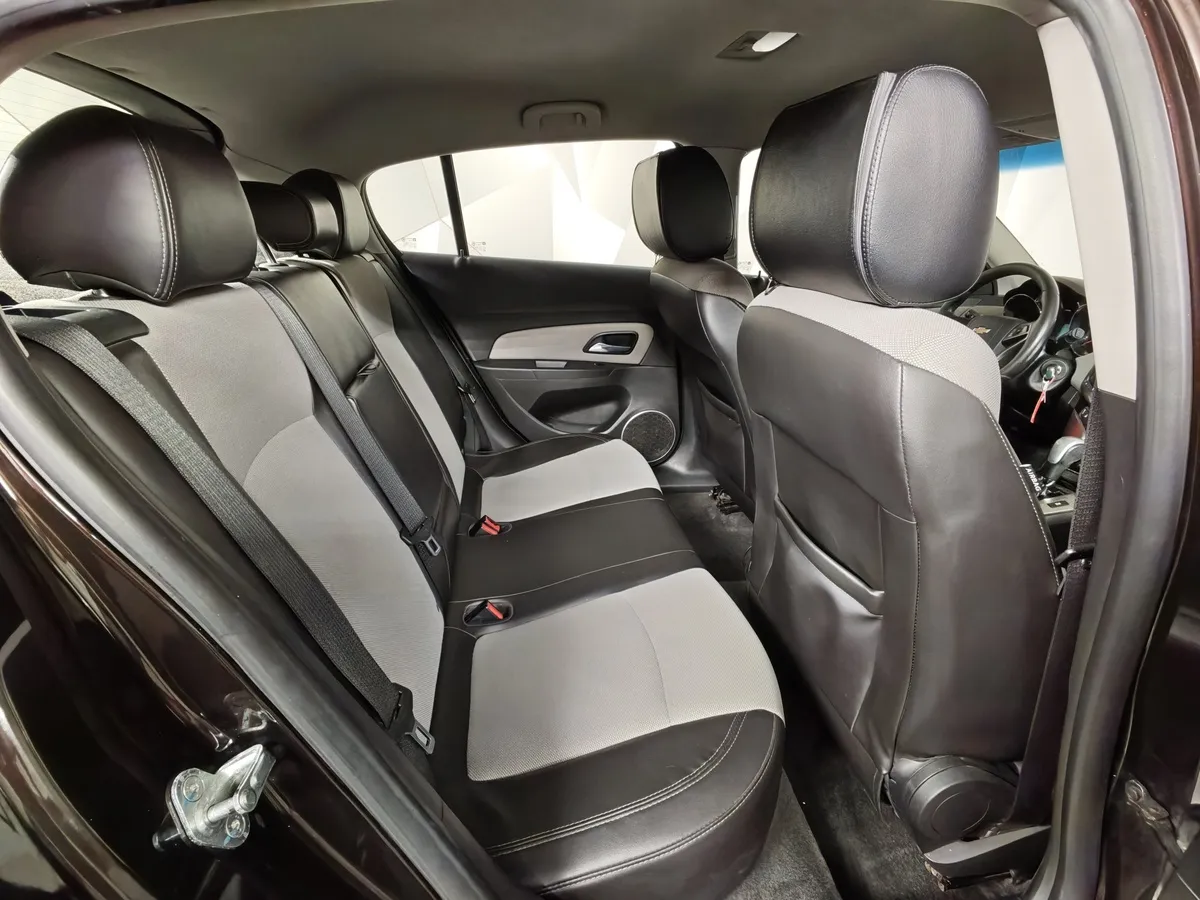 Chevrolet Cruze 1.8 AT (141 л.с.) Коричневый в АВИЛОН. Слайд №19