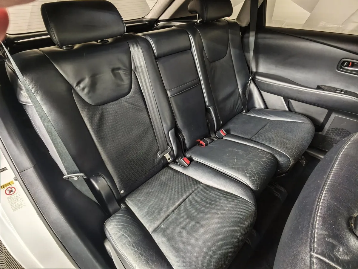 Lexus RX 270 AT (188 л.с.) Белый в АВИЛОН. Слайд №16