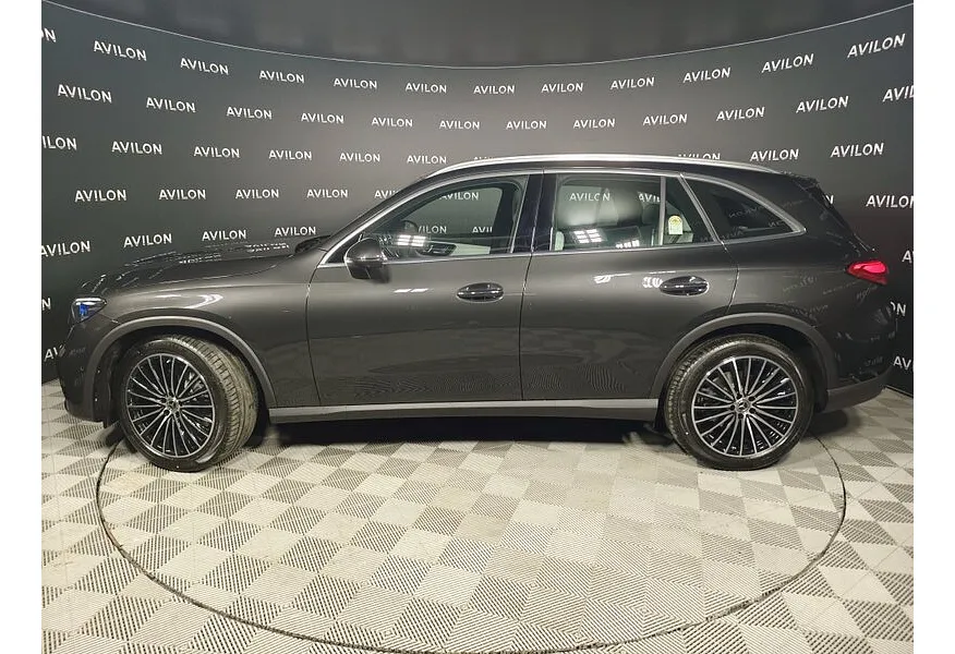 Mercedes-Benz GLC 300 4MATIC 9G-TRONIC (258 л.с.) Серый в АВИЛОН. Слайд №3