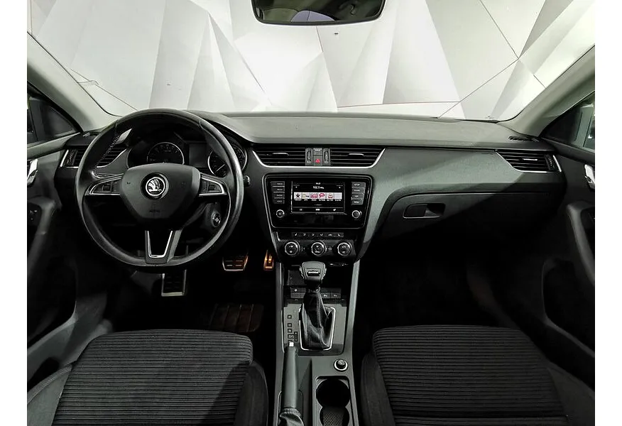 Skoda Octavia 2.0 TDI DSG (150 л.с.) Белый в АВИЛОН. Слайд №14