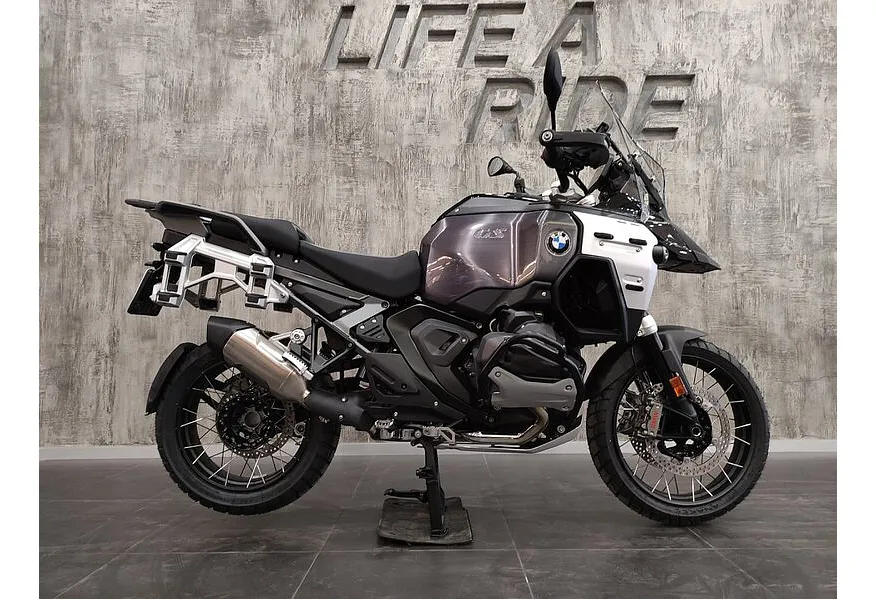 BMW Motorrad R 1300 GS Adventure R 1300 GS Adventure 1300 см³ (145) 1300 Черный в АВИЛОН. Слайд №4