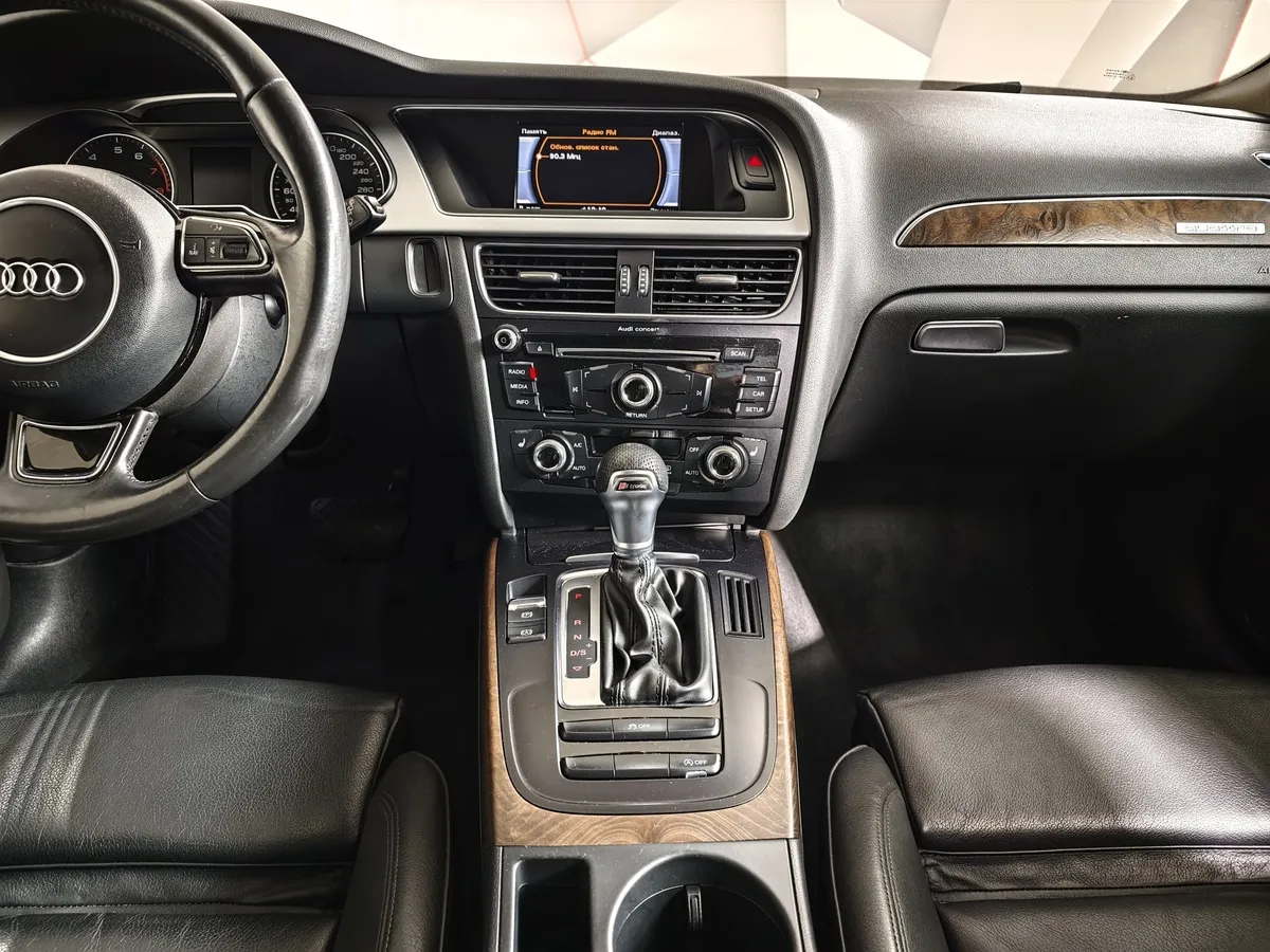 Audi A4 2.0 TFSI S tronic quattro (225 л.с.) Серебристый в АВИЛОН. Слайд №14