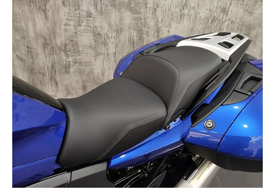 BMW Motorrad K 1600 GT K 1600 GT 1649 см³ (160) 1649 Синий в АВИЛОН. Слайд №8