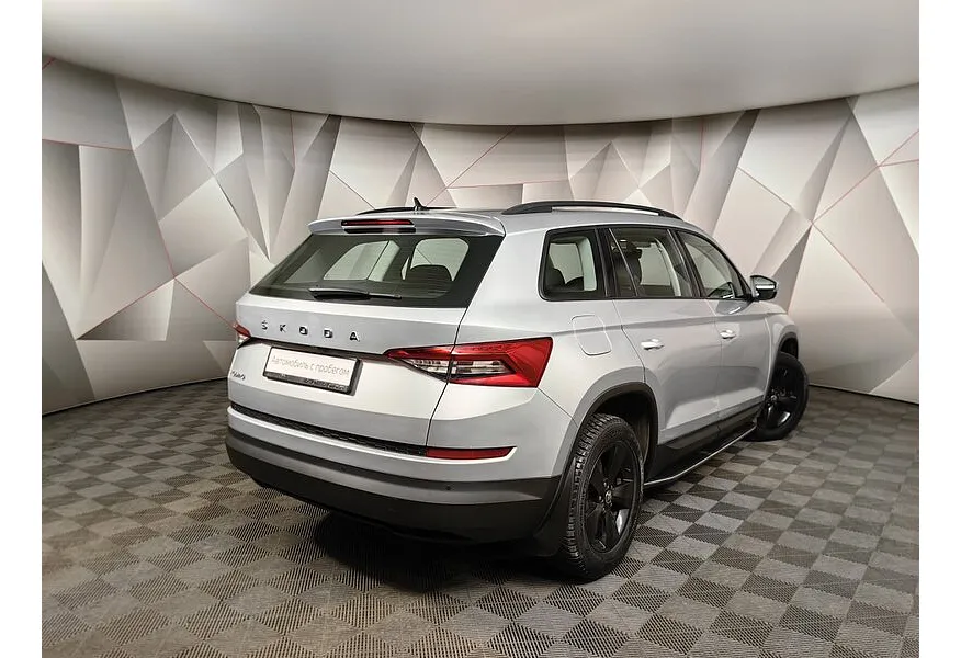 Skoda Kodiaq 1.4 TSI DSG (150 л.с.) Серебристый в АВИЛОН. Слайд №2
