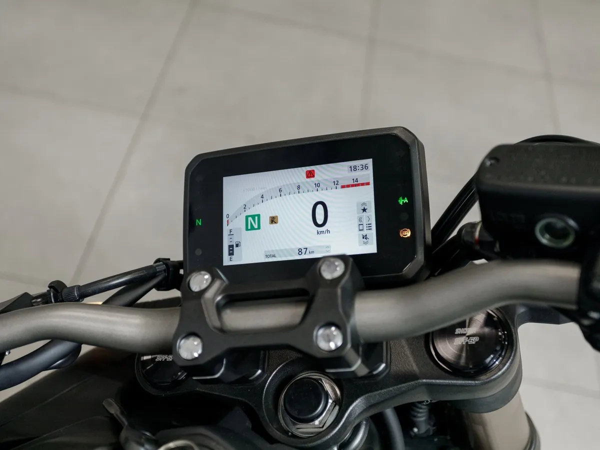 Honda CB650R CB650RA 649 см³ (95) 648 Серый в АВИЛОН. Слайд №7