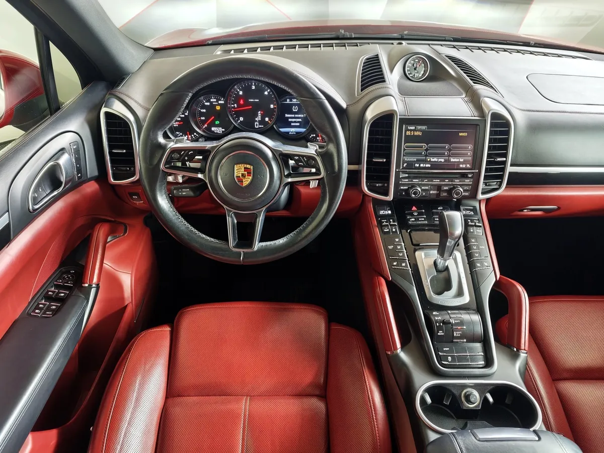 Porsche Cayenne Diesel 3.0 Tiptronic AWD (245 л.с.) Красный в АВИЛОН. Слайд №20
