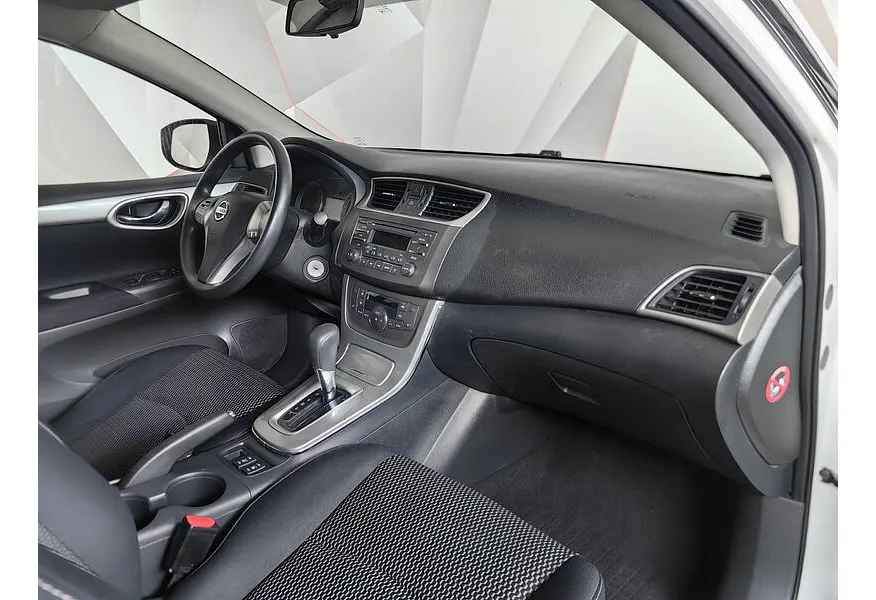 Nissan Sentra 1.6 CVT (117 л.с.) Белый в АВИЛОН. Слайд №11