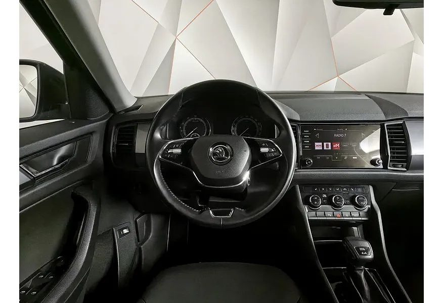 АВИЛОН - Skoda Kodiaq 1.4 TSI DSG 4X4 (150 л.с.) Зеленый - slide 13