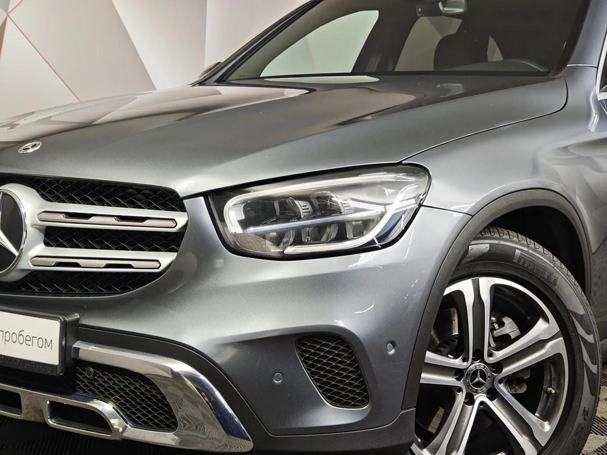 Mercedes-Benz GLC 200 9G-TRONIC 4MATIC (197 л.с.) Premium Серый в АВИЛОН. Слайд №10