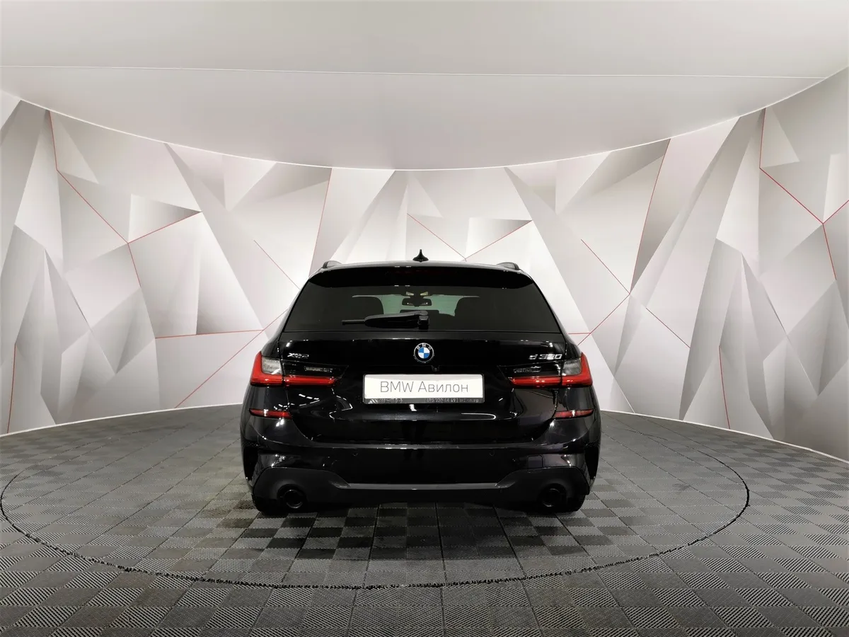 BMW 3 серия 320d xDrive (190 л.с.) M Sport Черный в АВИЛОН. Слайд №4