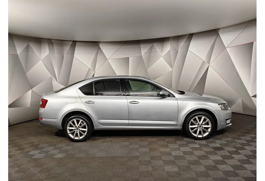 АВИЛОН - Skoda Octavia 1.4 TSI DSG (140 л.с.) Серебристый - slide 3