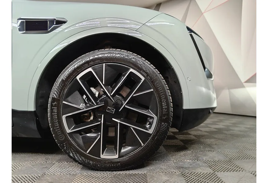 Avatr 11 Long Range Dual Motor AT 4WD (309 л.с.)  Luxury Edition  Зеленый в АВИЛОН. Слайд №9