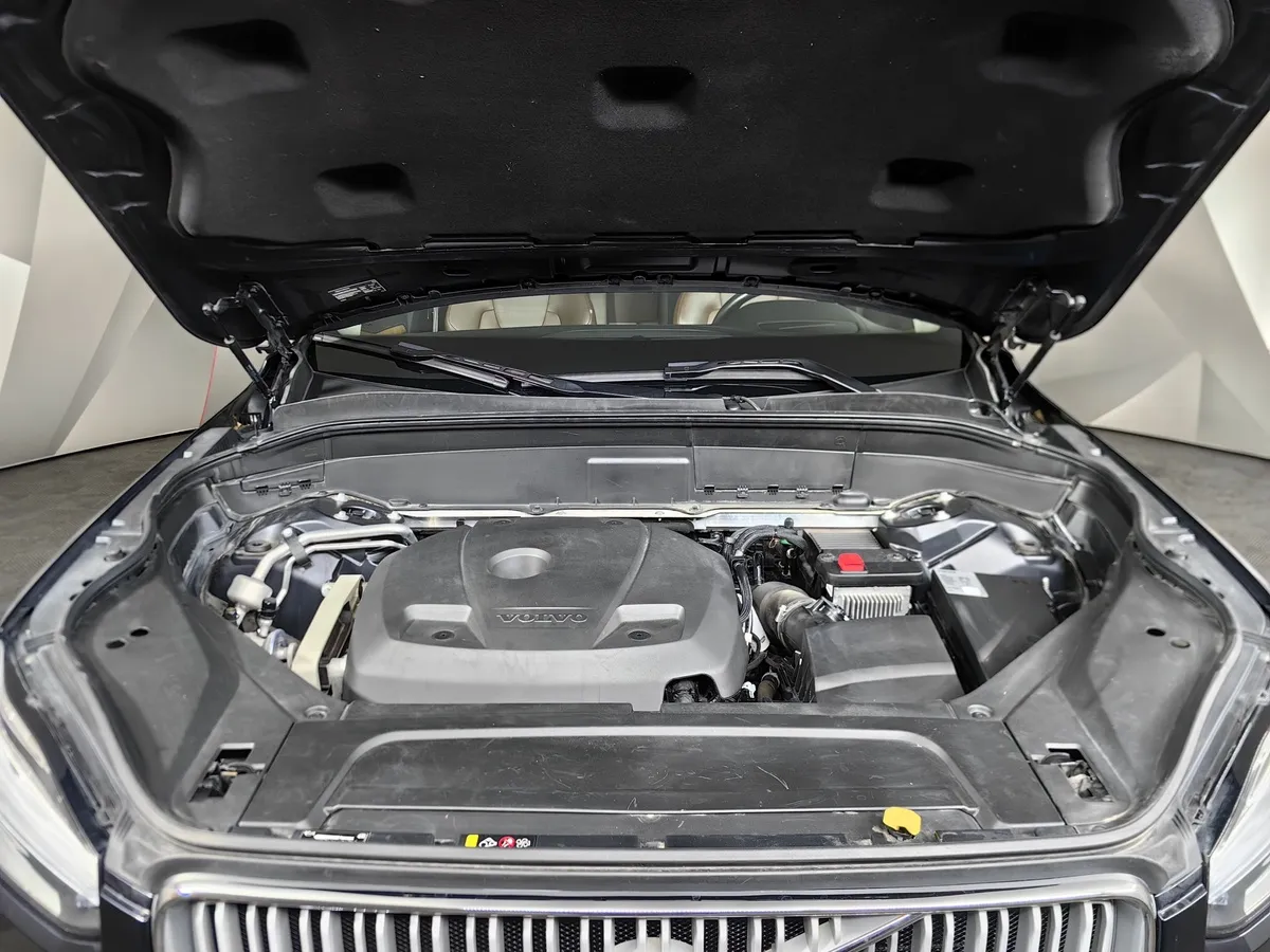 Volvo XC90 2.0 T5 Drive-E AT AWD (5 мест) (249 л.с.) Inscription Синий в АВИЛОН. Слайд №11