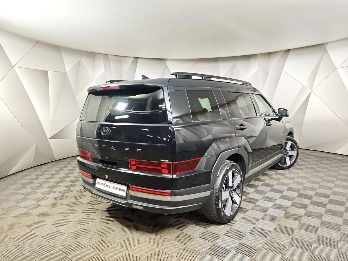 Hyundai Santa Fe 2.5 AT 4WD (194 л.с.) 7 мест Modern Черный в АВИЛОН. Слайд №2