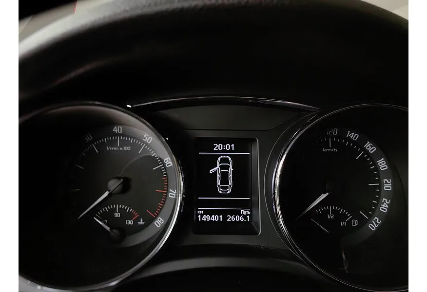 Skoda Superb 1.8 TSI DSG (152 л.с.) Коричневый в АВИЛОН. Слайд №16