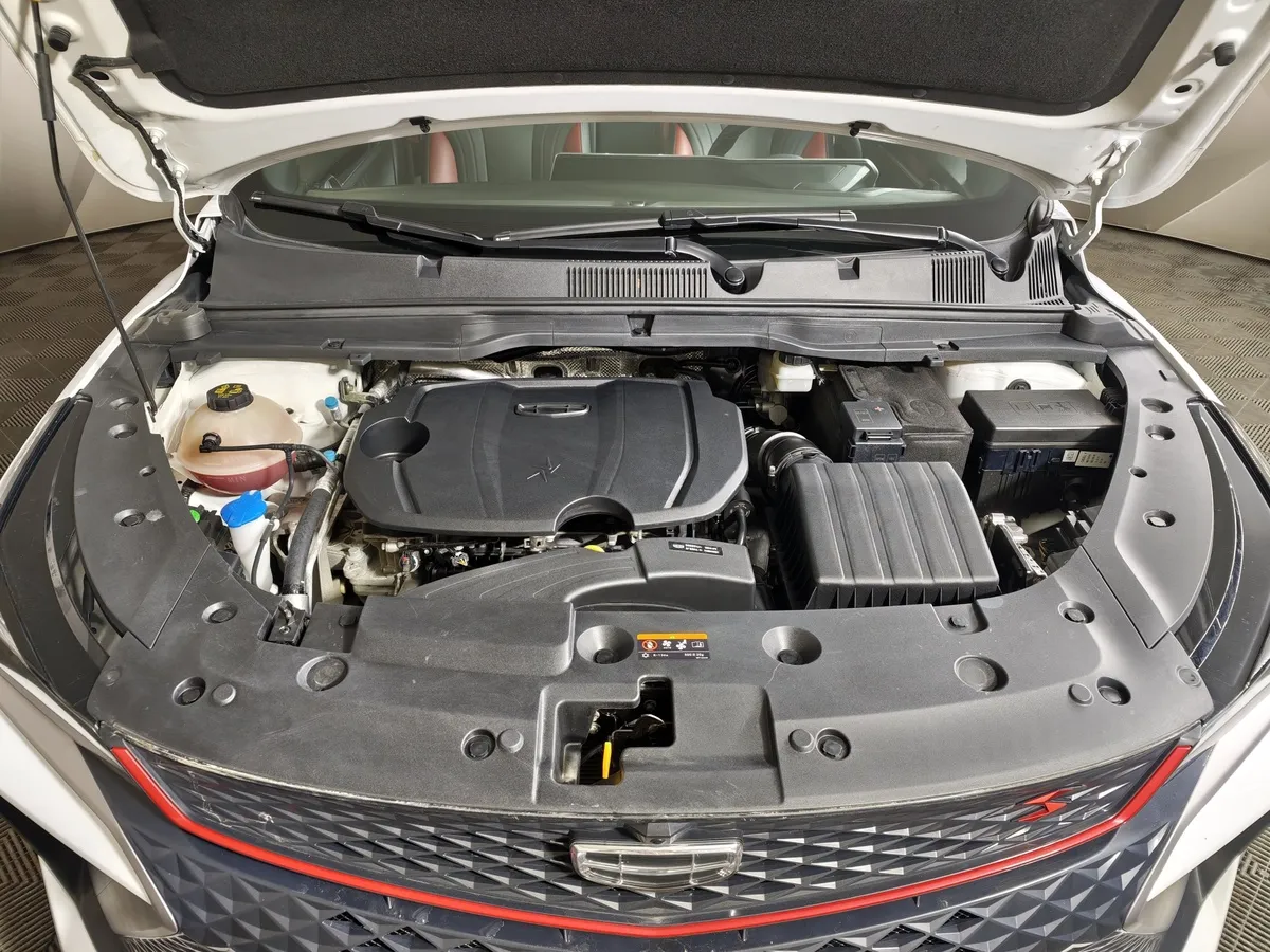 Geely Coolray 1.5T 7DCT 2WD (150 л.с.) Luxury Белый в АВИЛОН. Слайд №11