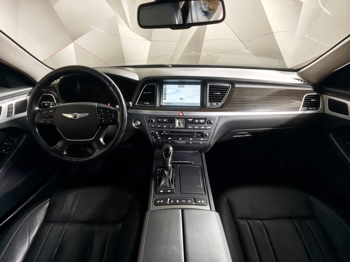 Hyundai Genesis 3.0 AT AWD (249 л.с.) Luxury Черный в АВИЛОН. Слайд №14