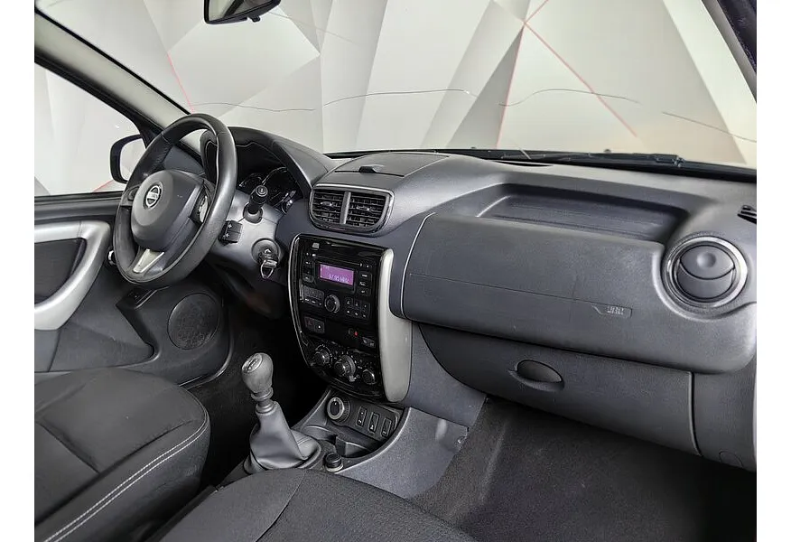 Nissan Terrano 2.0 MT AWD (143 л.с.) Серый в АВИЛОН. Слайд №13