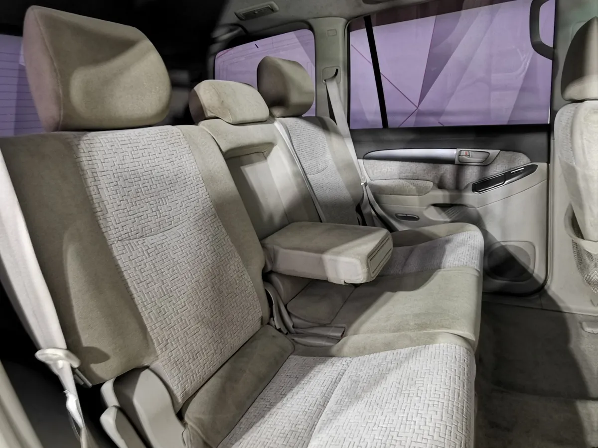 Toyota Land Cruiser Prado 2.7 AT (163 л.с.) Белый в АВИЛОН. Слайд №16