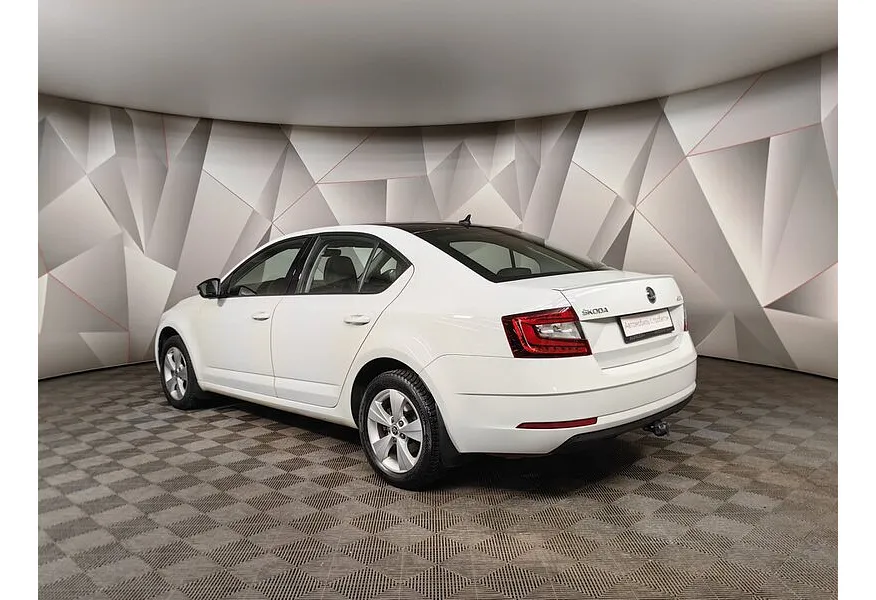 Skoda Octavia 1.8 TSI DSG (180 л.с.) Белый в АВИЛОН. Слайд №4