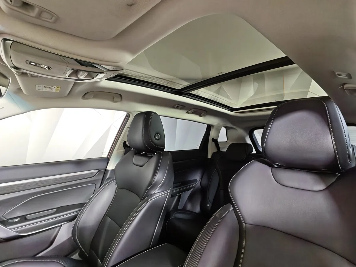 Geely Atlas Pro 1.5T 7DCT AWD (177 л.с.) Flagship+ Красный в АВИЛОН. Слайд №21