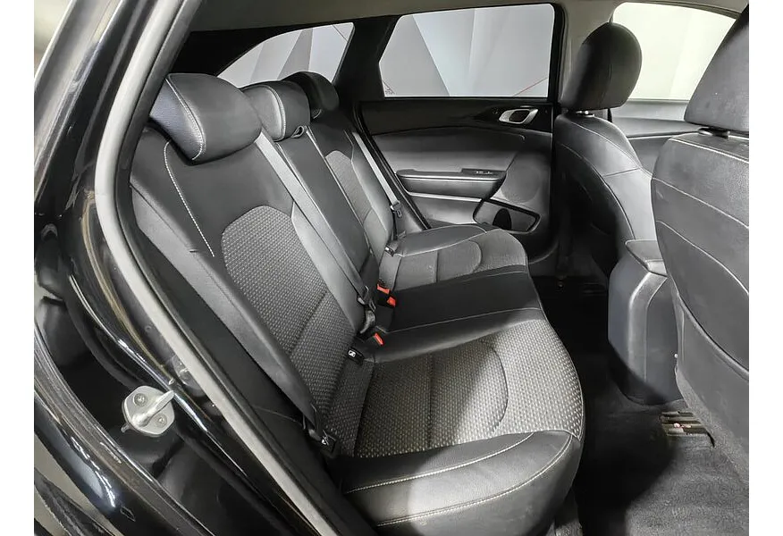 АВИЛОН - Kia Ceed 1.6 MPI AT (128 л.с.) Luxe Черный - slide 13