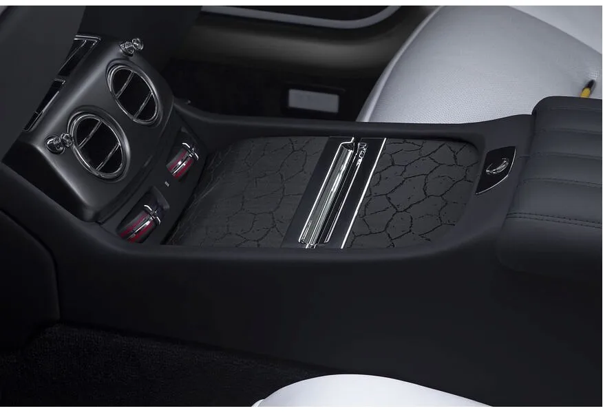 Rolls-Royce Wraith Black Badge 6.6 AT (632 л.с.) Individual Синий в АВИЛОН. Слайд №14