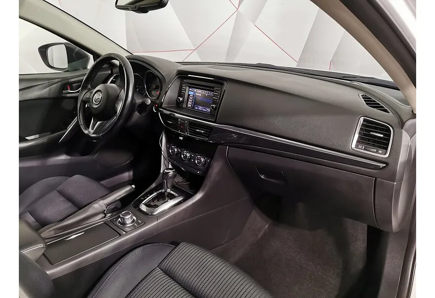 АВИЛОН - Mazda 6 2.0 SKYACTIV-G AT (150 л.с.) Supreme Белый - slide 9