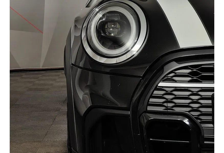 MINI 3 двери JCW 2.0 AT (231 л.с.) Черный в АВИЛОН. Слайд №8