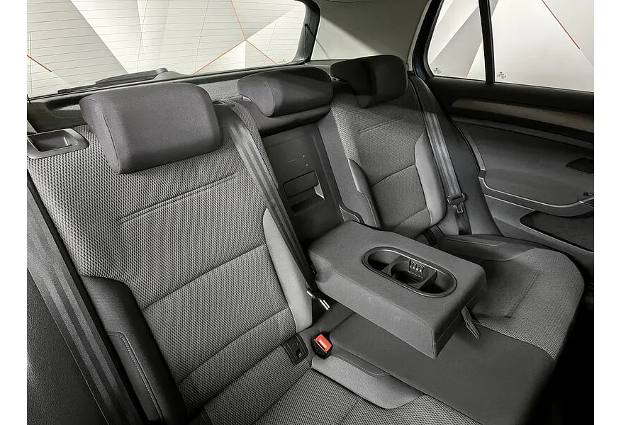 Volkswagen Golf 1.4 TSI BlueMotion MT (122 л.с.) Trendline Голубой в АВИЛОН. Слайд №13