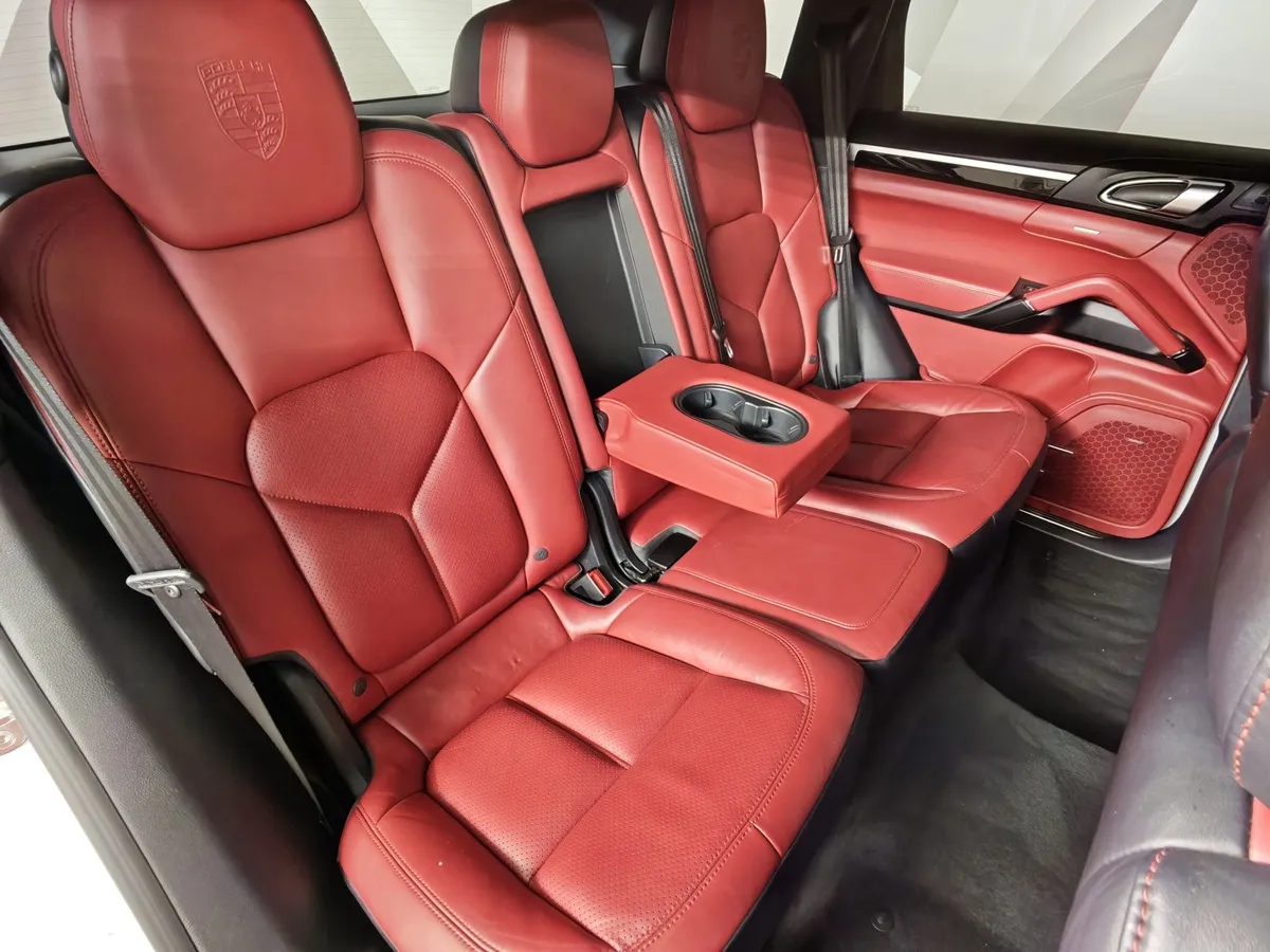 Porsche Cayenne 3.6 Tiptronic AWD (300 л.с.) Белый в АВИЛОН. Слайд №17